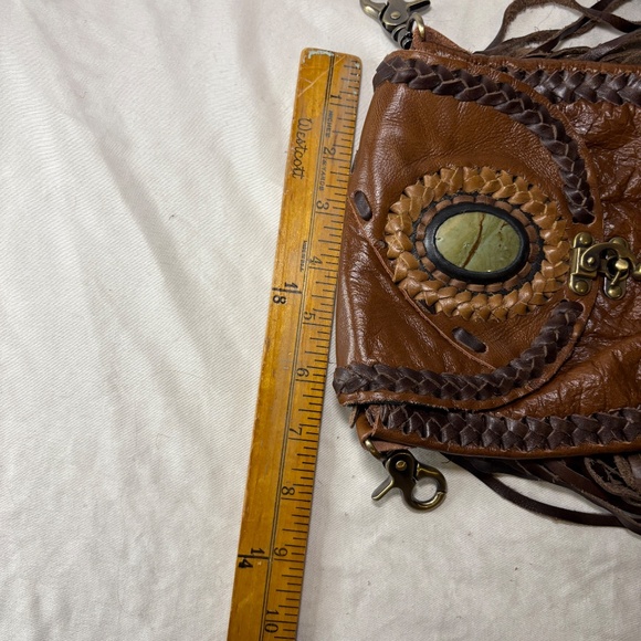 Western/Bohemian Jean Belt Bag Leather Fringe Semi-Precious Stone Swing Latch - Picture 8 of 8